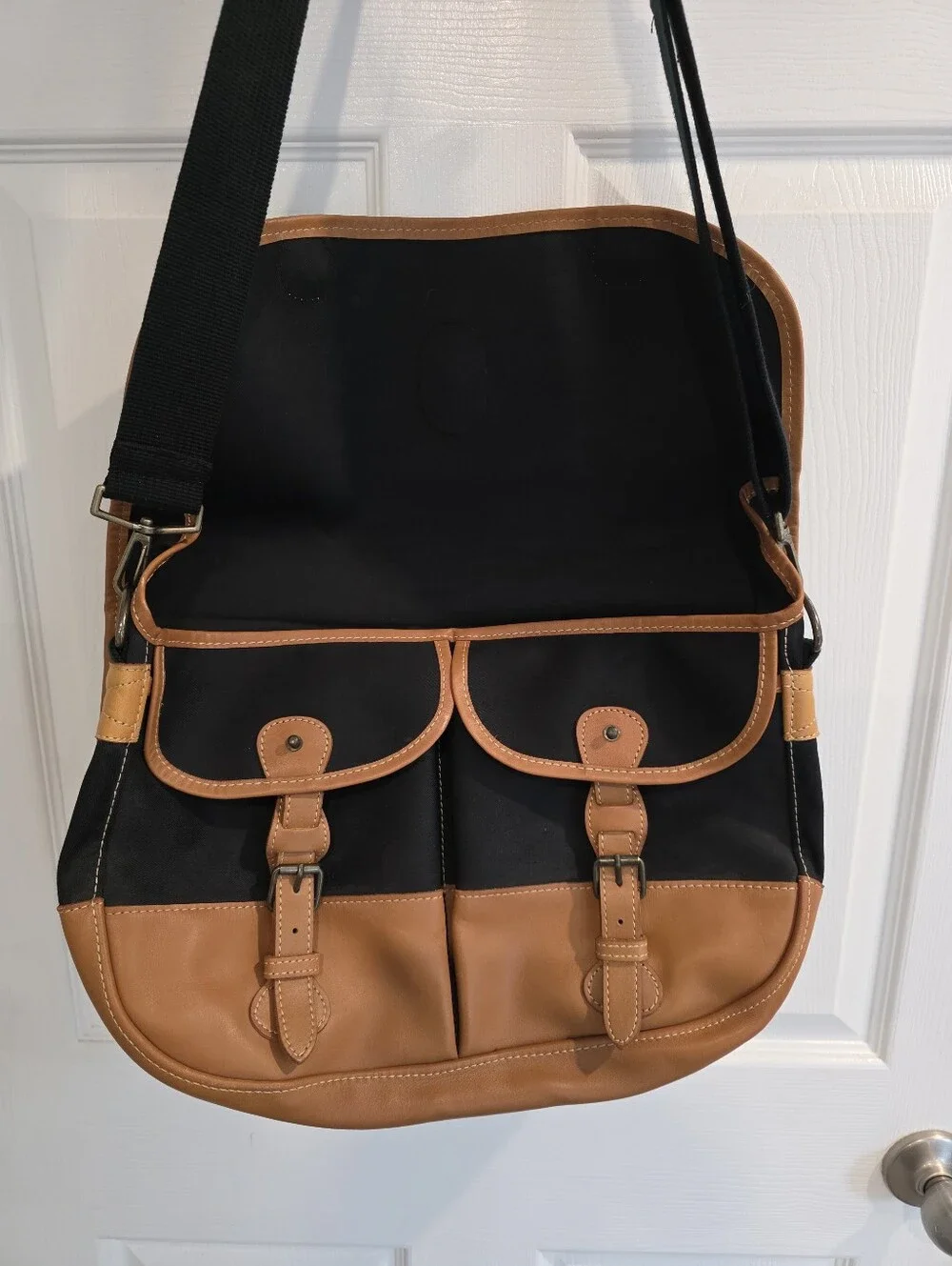 Connemara brand messenger